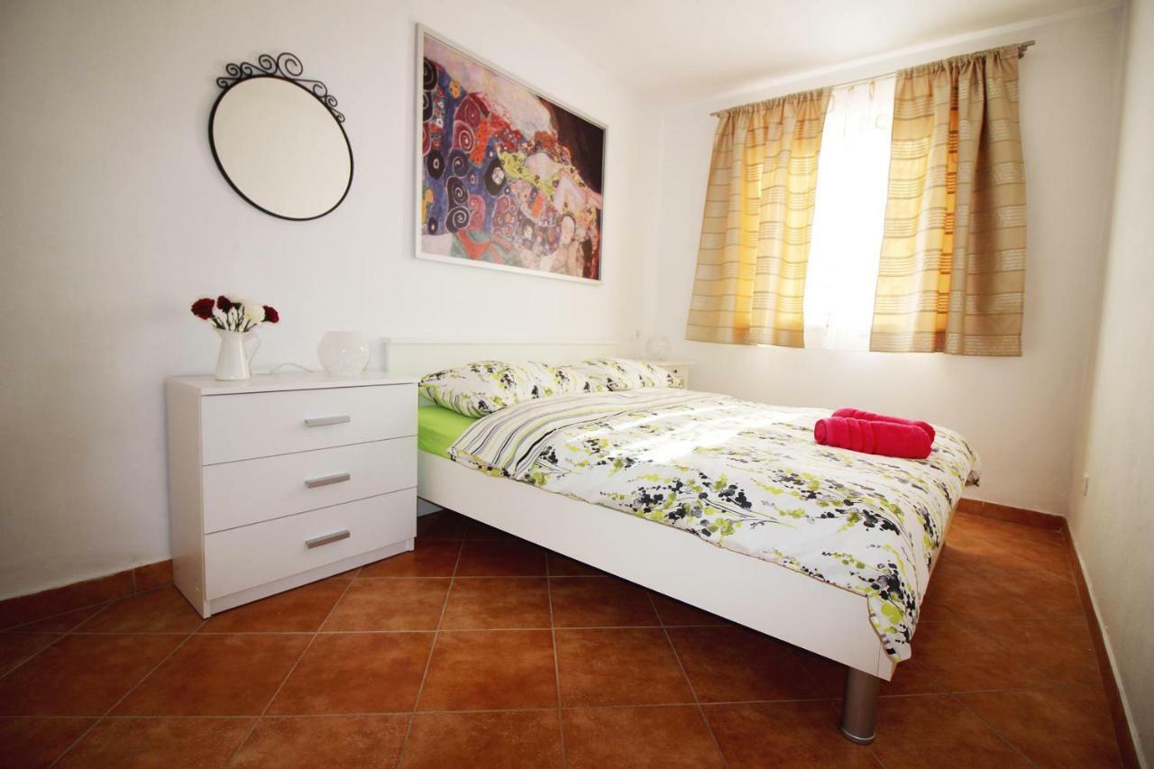 Apartment House Anna *